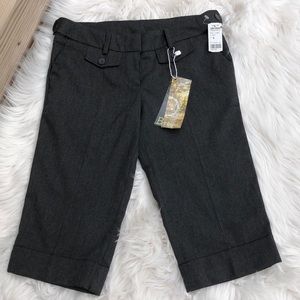 NWT B.Tru charcoal gray Capri
